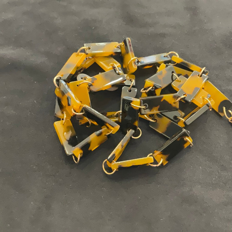 Chain AC